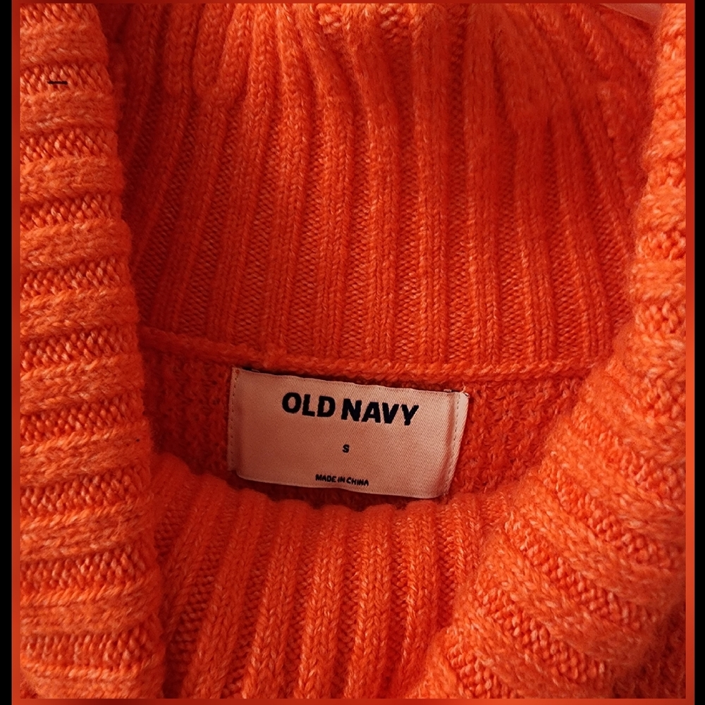 Oversized Sweater - Picture 2 of 2